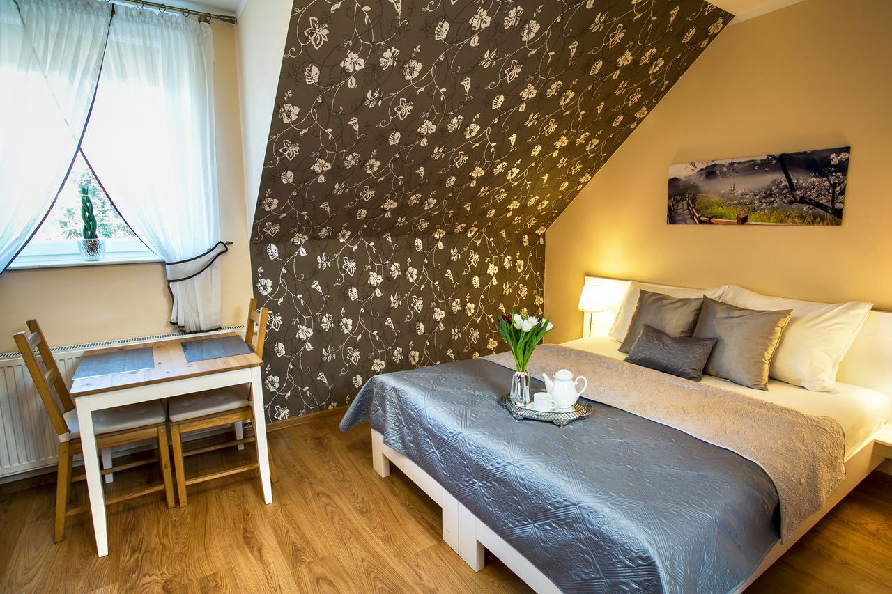 Agro Nad Stawem Villa Жуково Екстериор снимка