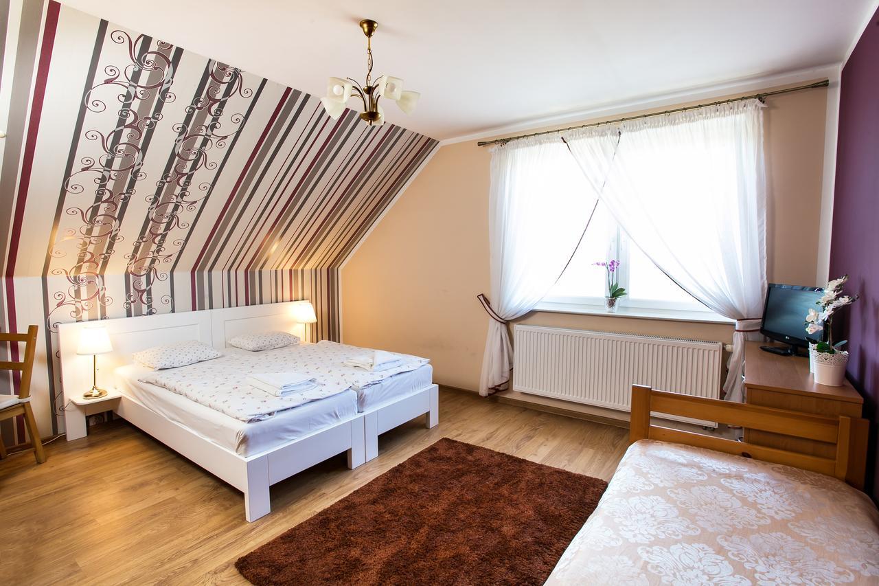 Agro Nad Stawem Villa Жуково Екстериор снимка