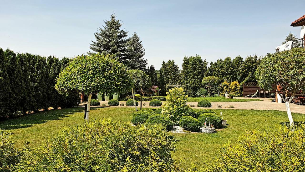 Agro Nad Stawem Villa Жуково Екстериор снимка